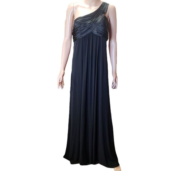 David’s Bridal Black Ruched One Shoulder Empire Waist Long Gown Size 14 - Picture 1 of 12